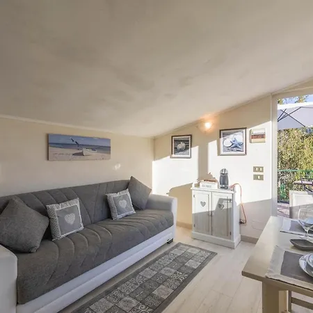 公寓 Bilocale Con Terrazza Vista Mare E Posto Auto *