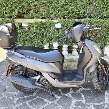 Bilocale Con Terrazza Vista Mare E Posto Auto Alassio