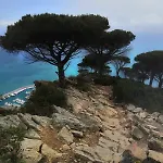 Bilocale Con Terrazza Vista Mare E Posto Auto * Alassio