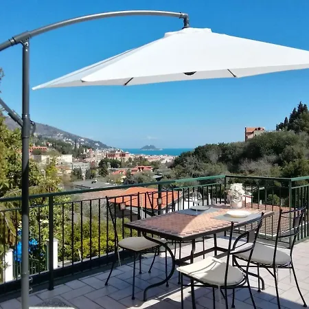 Daire Bilocale Con Terrazza Vista Mare E Posto Auto *