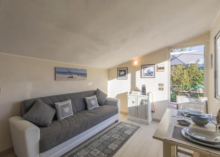 公寓 Bilocale Con Terrazza Vista Mare E Posto Auto *