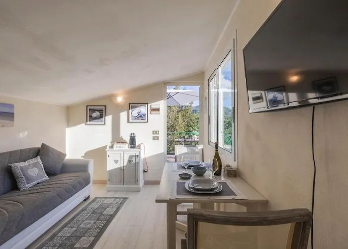 公寓 Bilocale Con Terrazza Vista Mare E Posto Auto 阿拉西奥